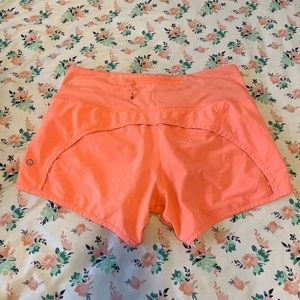 lululemon shorts size 4